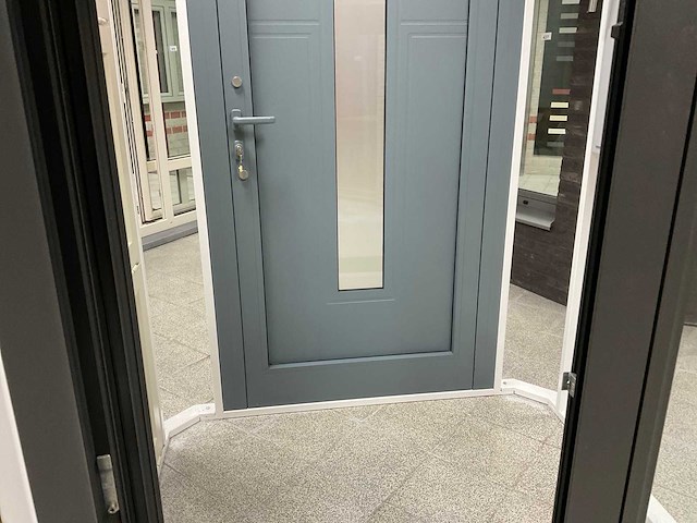 Aluminium voordeur - afbeelding 3 van  4