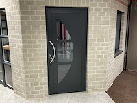 Aluminium voordeur - afbeelding 1 van  1