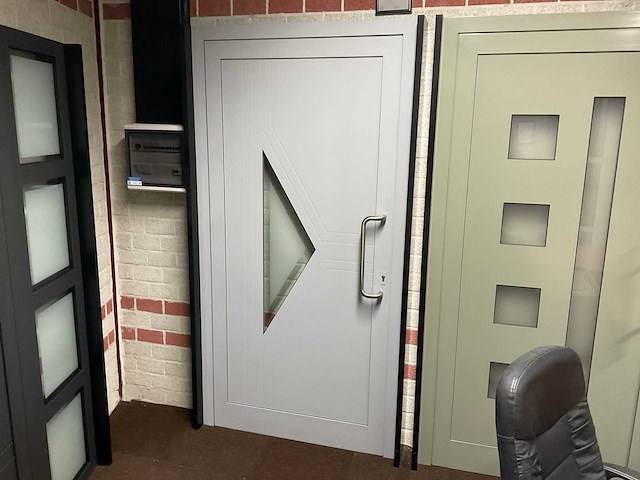 Aluminium voordeur - afbeelding 1 van  2