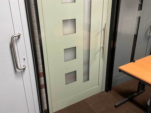 Aluminium voordeur - afbeelding 3 van  3