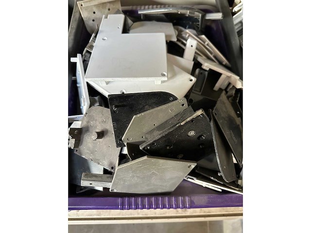 Aluminium zijkappen screens - sun screens - afbeelding 2 van  2