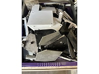 Aluminium zijkappen screens - sun screens - afbeelding 2 van  2