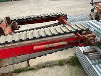 Amac stortbunker met transportband en sorteertafel - afbeelding 16 van  22