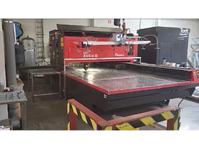 Amada nc-lasersnijmachine - afbeelding 6 van  13