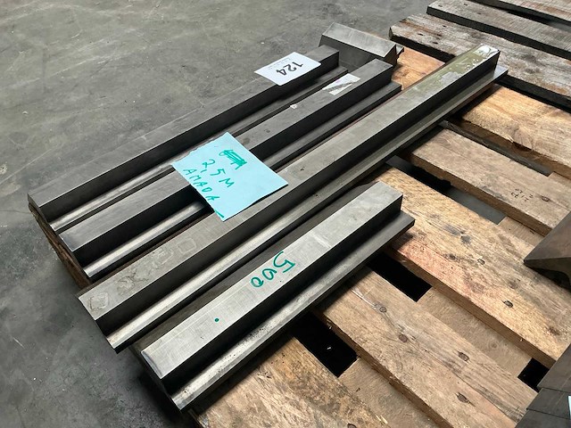 Amada snijmesset voor plaatschaar - afbeelding 3 van  3