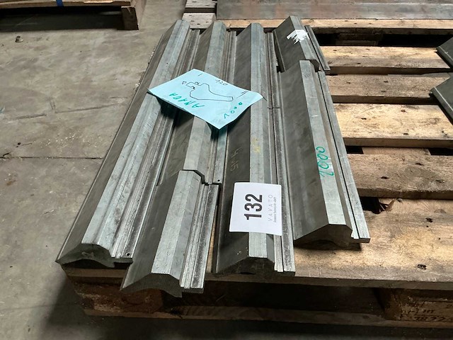 Amada snijmesset voor plaatschaar - afbeelding 3 van  3