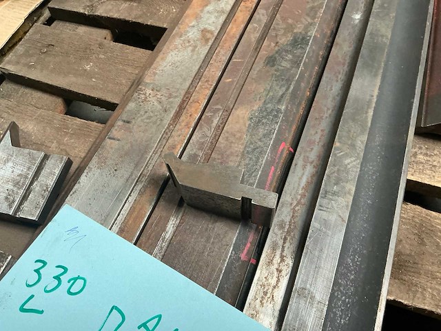 Amada snijmesset voor plaatschaar - afbeelding 3 van  4