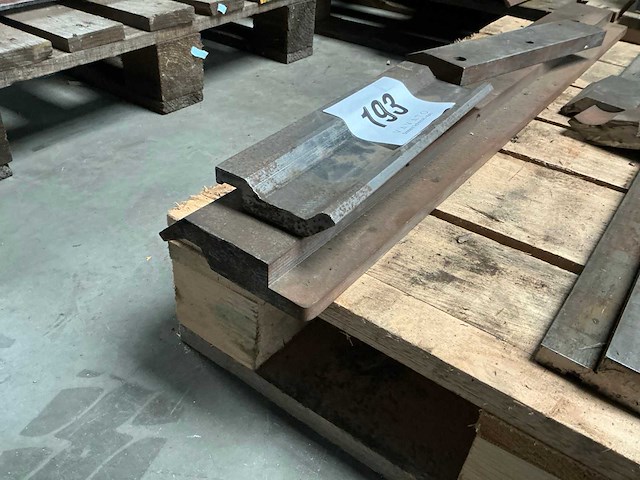 Amada snijmesset voor plaatschaar - afbeelding 3 van  5