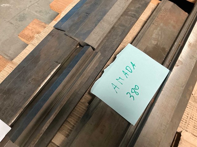 Amada snijmesset voor plaatschaar - afbeelding 4 van  4