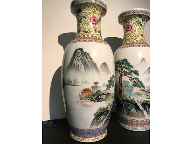 Amazing pair of jingdezhen chinese vases - afbeelding 24 van  36