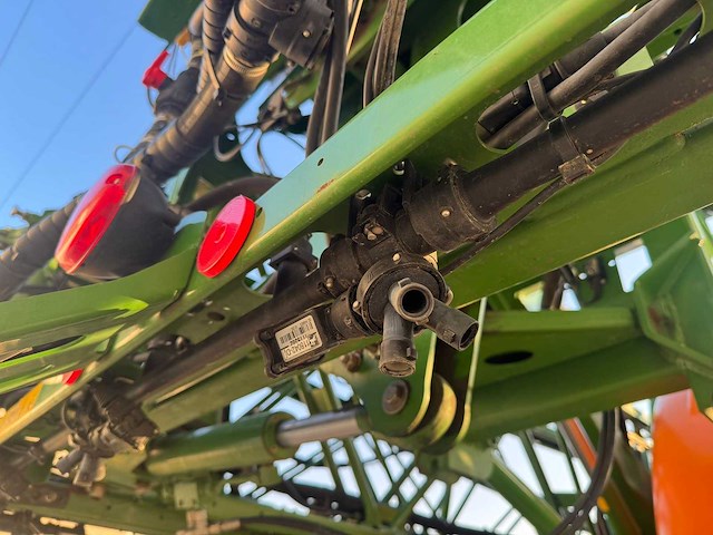 Amazone - ux5200 - sprayer - 2017 - afbeelding 2 van  15