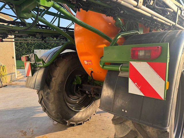 Amazone - ux5200 - sprayer - 2017 - afbeelding 11 van  15