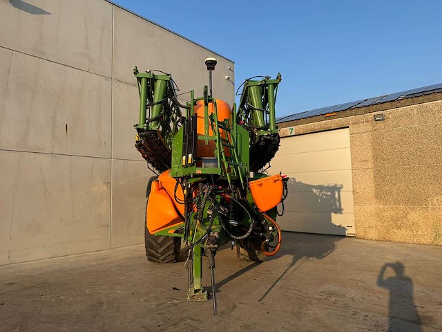 Amazone - ux5200 - sprayer - 2017 - afbeelding 9 van  15
