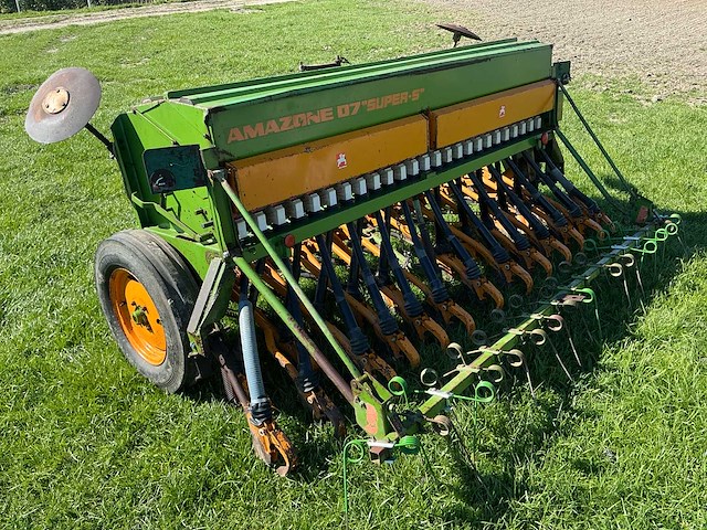 Amazone d7/30 zaaimachine - afbeelding 1 van  7