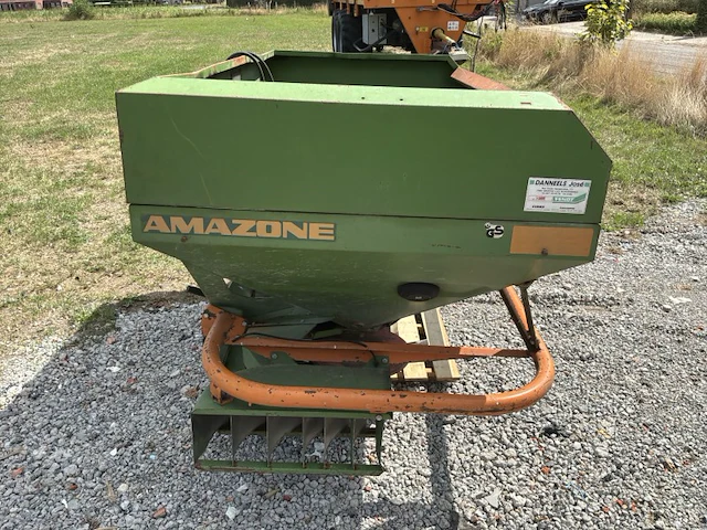 Amazone za-mi 12-36 gedragen kunstmeststrooier - afbeelding 16 van  21