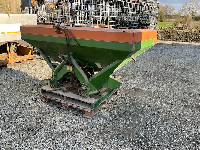 Amazone za-u 1501 kunstmeststrooier - afbeelding 1 van  16