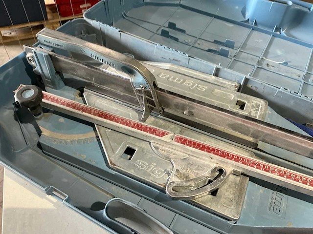 Ambrogiani sigma 4a tegelsnijapparaat - afbeelding 3 van  5