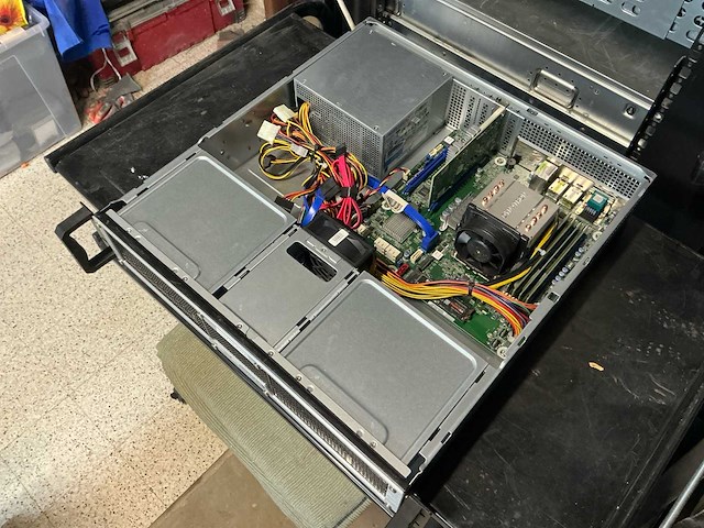 Amd 5950x ryzen 9 server - afbeelding 3 van  3