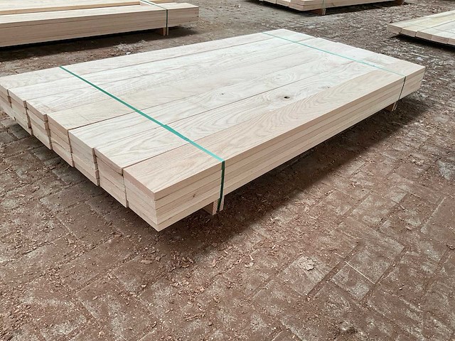 Amerikaans eiken planken 27x150 mm voorgeschaafd (35x) - afbeelding 3 van  5