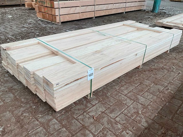 Amerikaans eiken planken 27x150 mm voorgeschaafd (84x) - afbeelding 1 van  5