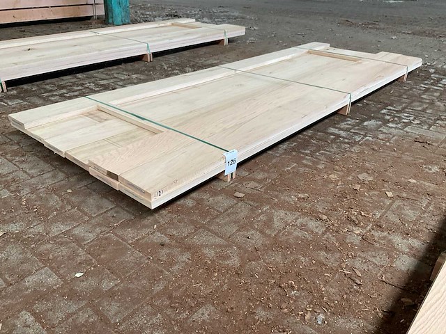 Amerikaans eiken planken 27x175 mm voorgeschaafd (9x) - afbeelding 1 van  5