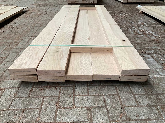 Amerikaans eiken planken 52x200 mm voorgeschaafd (8x) - afbeelding 1 van  2