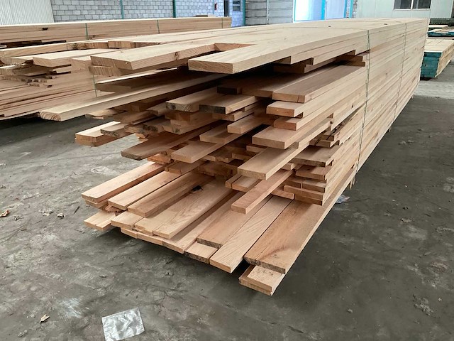 Amerikaans eiken planken voorgeschaafd op 25 mm ca. 3,1 m³ - afbeelding 4 van  5