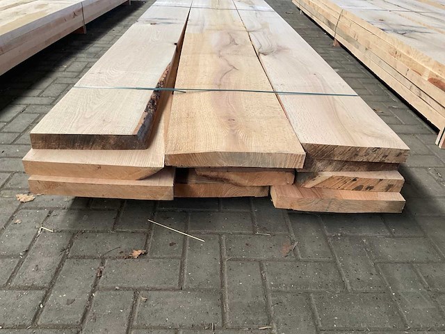 Amerikaans eiken planken voorgeschaafd op 48 mm ca. 1 m³ - afbeelding 3 van  5