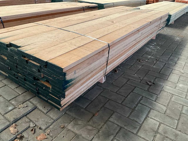 Amerikaans kersen planken 27 mm ca. 1,1 m³ - afbeelding 4 van  5