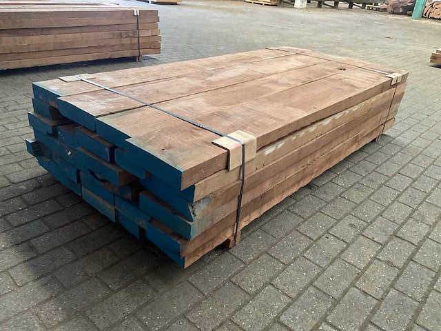 Amerikaans noten planken 65 mm ca. 0,9 m³ - afbeelding 5 van  5