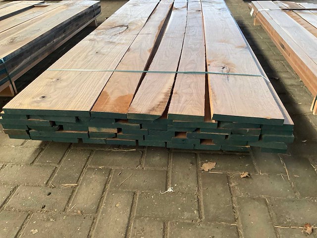 Amerikaans noten planken voorgeschaafd op 23 mm ca. 0,4 m³ - afbeelding 5 van  5