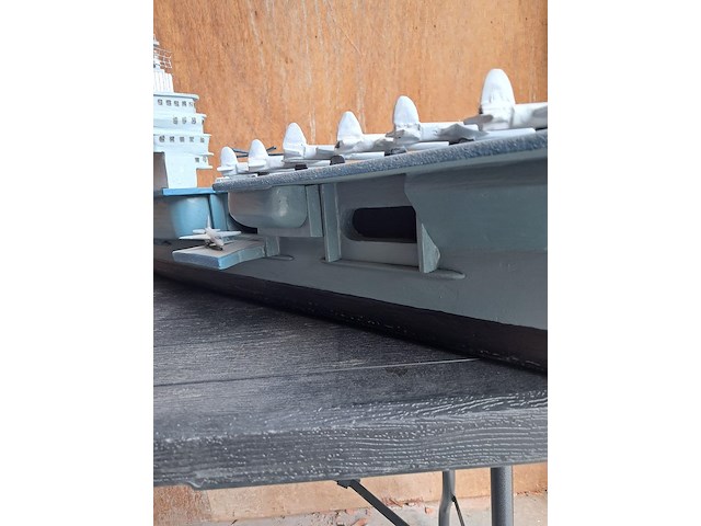 Amerikaans nucleaire vliegdekschip uss enterprice l 1330mm b 310mm h 360mm - afbeelding 4 van  9