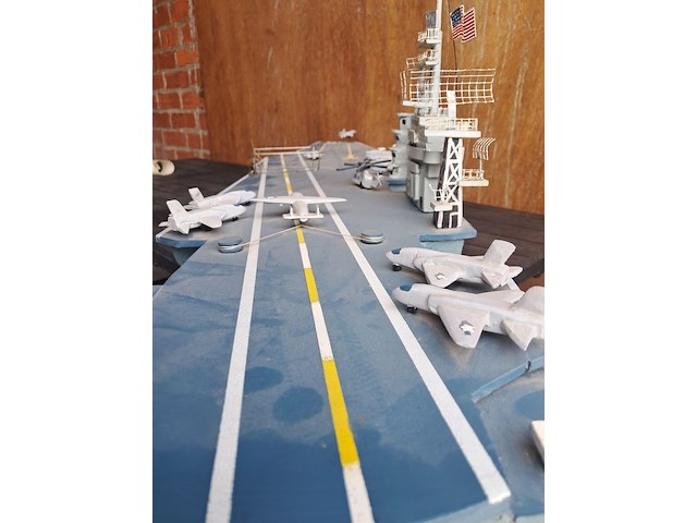 Amerikaans nucleaire vliegdekschip uss enterprice l 1330mm b 310mm h 360mm - afbeelding 8 van  9