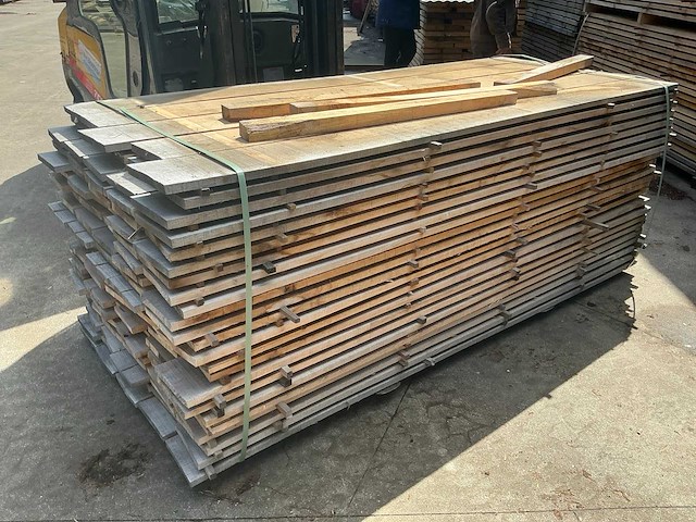 Amerikaanse eiken plank 22 mm (115x) - afbeelding 1 van  2