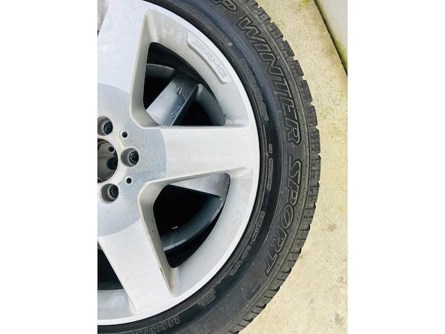 Amg - - dunlop - car tyre - afbeelding 2 van  11