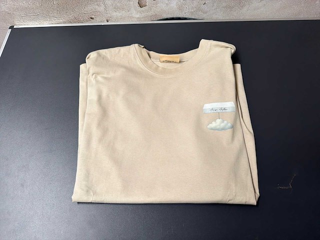 Amisi t-shirt - afbeelding 1 van  5