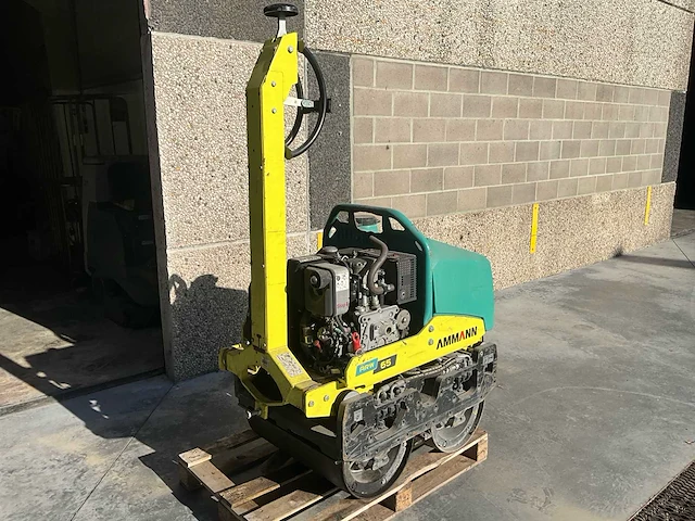 Amman arw 65 ammann arw 65 tandem vibratieroller – diesel tandem vibratieroller - afbeelding 7 van  13