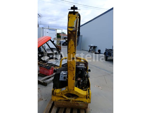 Ammann ar65 bodemverdichter - afbeelding 1 van  10