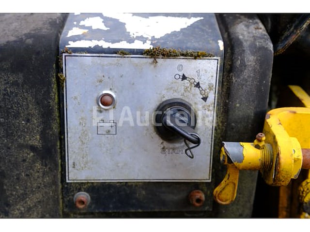 Ammann ar65 bodemverdichter - afbeelding 8 van  10