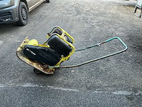 Ammann avp 1850 trillplaat trillende afwerkingsmachine - afbeelding 3 van  4