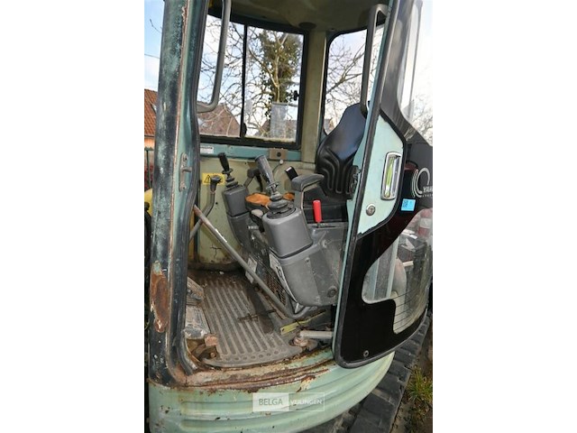 Ammann yanmar graafmachine - afbeelding 3 van  13