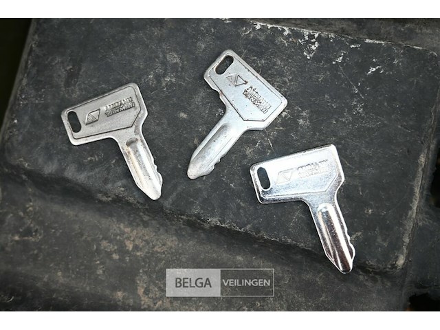 Ammann yanmar graafmachine - afbeelding 5 van  13