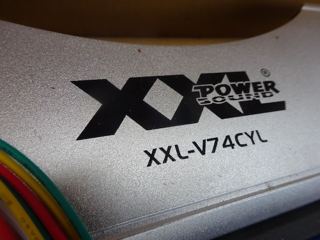Amplifyer 4x400 watt - afbeelding 2 van  2