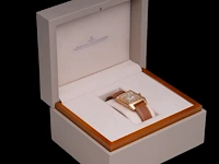 An 18ct rose gold and diamond jaeger-lecoultre reverso squadra, ref. 234.2.46 - afbeelding 2 van  12