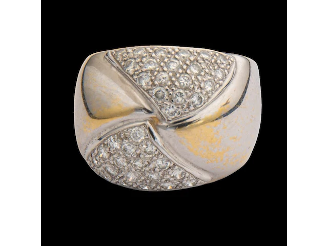An 18ct white gold chimento ring set with diamonds, italian hallmarks, 11,8 g - afbeelding 2 van  7