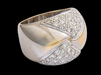 An 18ct white gold chimento ring set with diamonds, italian hallmarks, 11,8 g - afbeelding 3 van  7