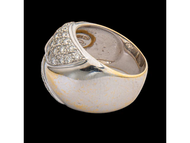 An 18ct white gold chimento ring set with diamonds, italian hallmarks, 11,8 g - afbeelding 6 van  7