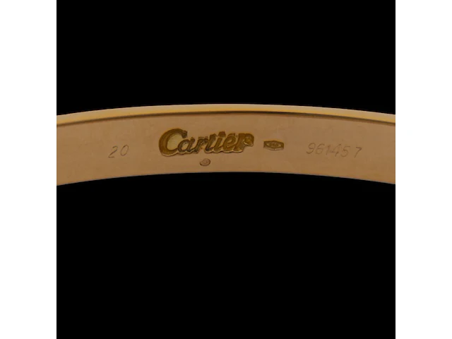 An 18ct yellow gold cartier love bracelet, 6,6 x 5,5, weight: 35,4 g - afbeelding 2 van  7