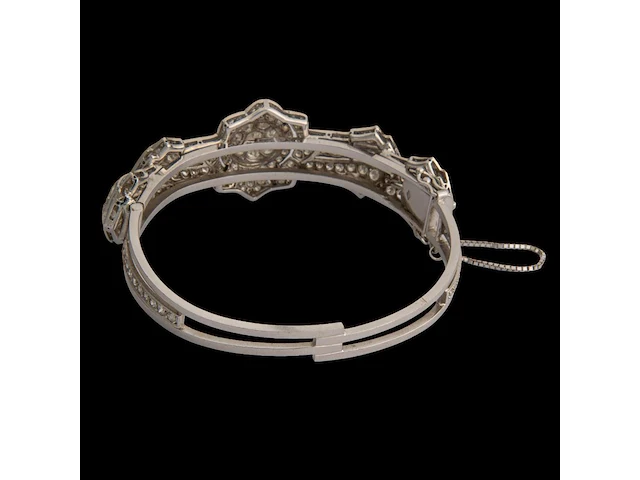 An art deco bracelet in 18ct white gold, floral set with diamonds, weight: 30,3 g - afbeelding 4 van  4