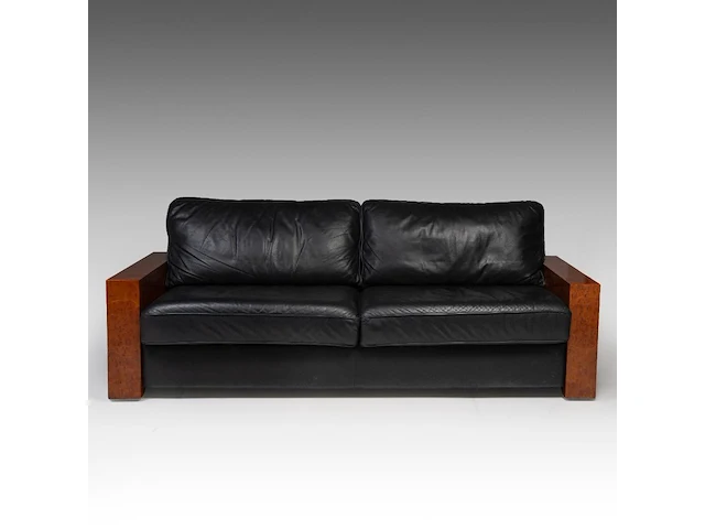 An art deco style burr wood and black leather settee 80 x 205 x 90 cm. (31 1/2 x 80.70 x 35.42 in.) - afbeelding 2 van  7